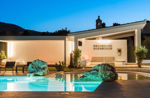 Buseto Palizzolo Villa | 6 bedroom Villa rental in Buseto Palizzolo Sicily for holidays with pool