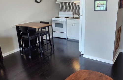 Downtown Wilmington Condo | 9th Floor Riverwalk Retreat.With Even Better Views!