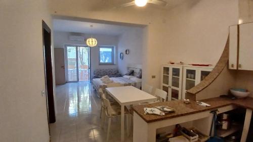 Ustica Apartment | A 2 passi dalla piazza