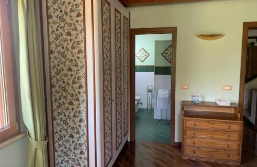 Tripi Bed & Breakfast | ABAKAINON COUNTRY B & B