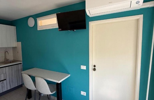 Marina di Castagneto Carducci Apartment | Acquamarina B & M sea apartment