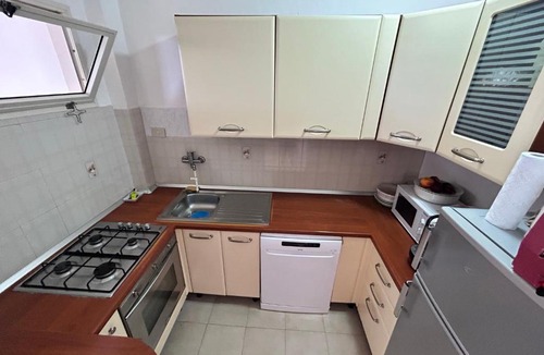 Follonica Apartment | Affittasi appartamento frontemare per turisti - 126 Viale Italia (Follonica)