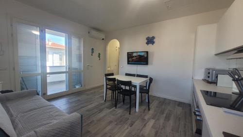 Marina di Castagneto Carducci Apartment | Agave bilocale con aria condizionata