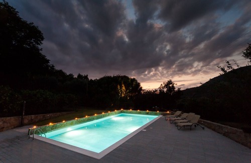 Castell'Umberto House | Agricontura: House of Lemons with shared swimming pool and breakfast room