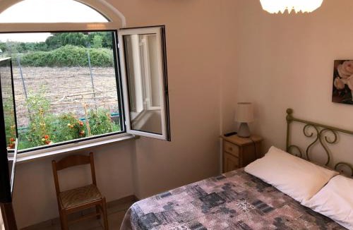 Aprilia House | Agriturismo "Lo zafferano"