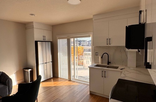 Leduc County House | Airluxe….