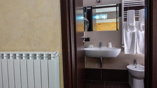Gangi Hotel | Albergo Miramonti