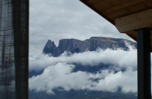 Longomoso Apartment | Alpenglow Apartments