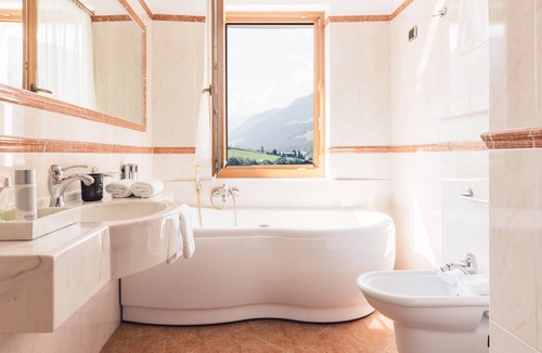 Valle Aurina Hotel | Alpin Royal Wellness Refugium & Resort Hotel