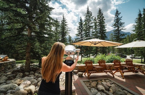 Lake Louise Apartment | Alpine Bliss | Premier Winter Getaway