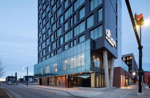 University District Hotel | Alt Hotel Calgary University District