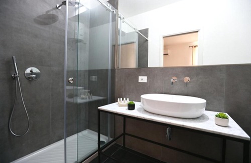 Torre Colonna-sperone House | Altavilla's Rooms