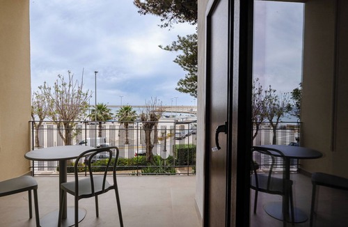 San Giovanni Apartment | amanira Boutique Suites 2, Chill, Sea, and Style in Mazara