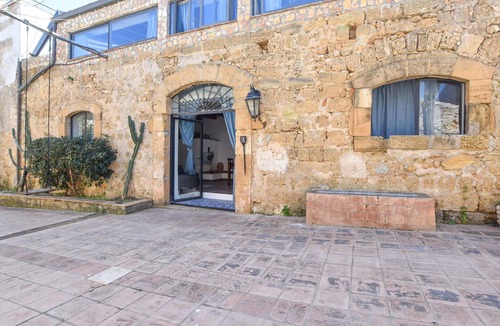 Trappeto House | Amazing home in Trappeto with house sea view