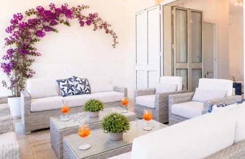Trappeto Villa | Amira Beach Villa by Le Dhome Sicily