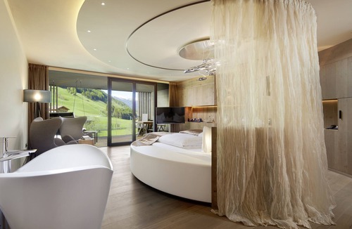 Cadipietra Hotel | AMONTI Wellnessresort