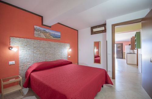Macari Apartment | Amy's House - Apartment overlooking the Gulf of Macari