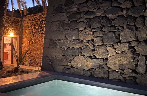 Madonna delle Grazie Villa | ANCIENT RURAL DAMMUSO WITH POOL AND SEA VIEW