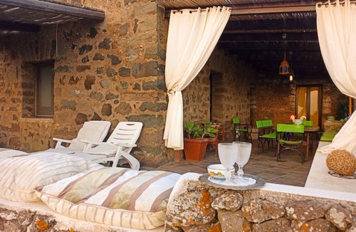 Pantelleria House | 'Antico Dammuso Al Tramonto' with Sea View and Private Garden