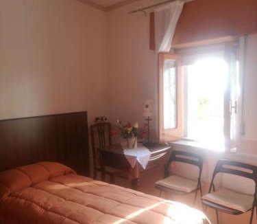 Regalbuto House | Antico Portale