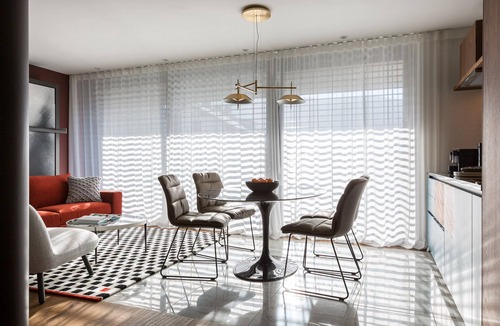 Brunico Apartment | ANTON Luxury Stay App. VISTA, wellness and outdoor pool