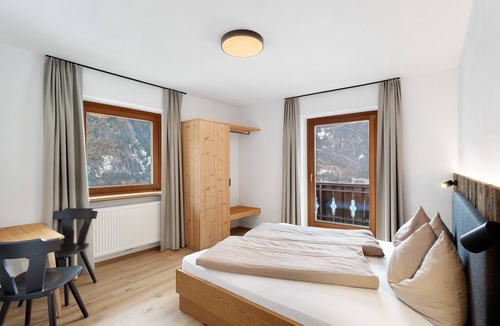 Anterselva Apartment | Apartment 'Pfaffingerhof Apt Piccolo Rabbit' with Mountain View, Shared Garden and Wi-Fi