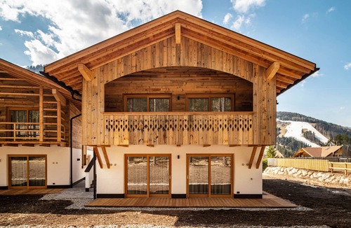 San Vigilio Apartment | Apartment "Les Ciases Chalets Dolomites Apt 3" with Private Balcony, Shared Sauna & Wi-Fi