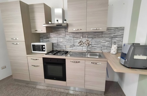 Barrafranca Apartment | Apartment 'A Matrice' with Balcony, Wi-Fi and Air Conditioning