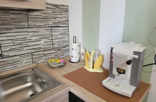 Barrafranca Apartment | Apartment 'A Matrice' with Balcony, Wi-Fi and Air Conditioning