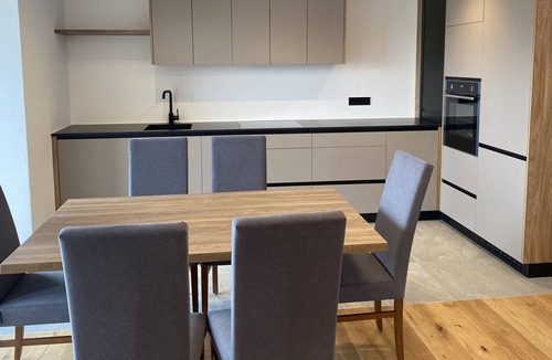 Longomoso Apartment | Apartment "Alpenglow Terra" with Mountain View, Private Terrace & Wi-Fi