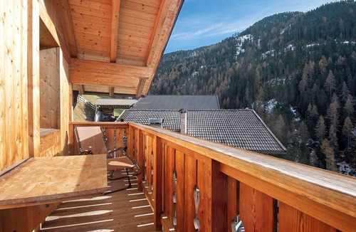 Sarentino Apartment | Apartment "Bergblick Hinterproslhof" with Mountain View, Balcony & Wi-Fi