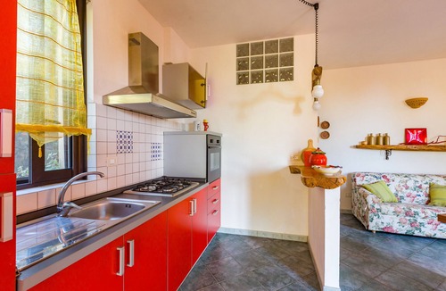 Gioiosa Marea Apartment | Apartment 'Casa Del Cedro' with Sea View, Private Terrace and Wi-Fi