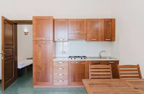 San Vito Lo Capo House | Apartment 'Casa Vacanza Paradise Piano Terra' with Private Terrace, Wi-Fi and Air Conditioning