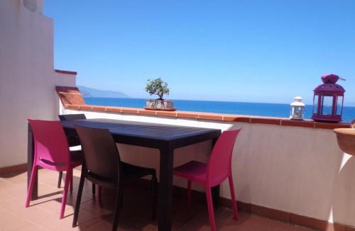 Marchesana Apartment | Apartment Charmante Wohnung in Marchesana mit Terrasse by Interhome