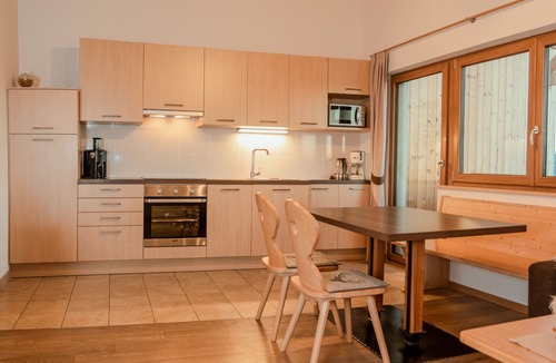 Villandro Apartment | Apartment 'Dolomiten' with Mountain View, Shared Garden and Wi-Fi