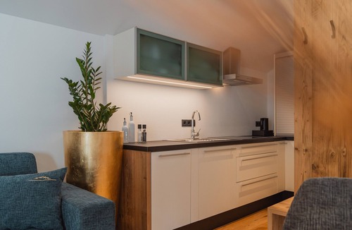 Prateria Apartment | Apartment 'Edelweiß' with Mountain View, Shared Terrace and Wi-Fi