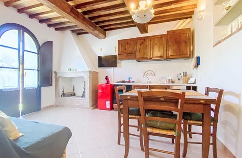 Pieve di Santa Luce Apartment | Apartment Elvis by Interhome