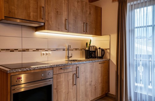 Valle di Casies Apartment | Apartment 'Feldererhof Apt Almenblick' with Mountain View, Shared Garden and Wi-Fi