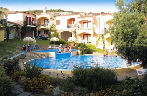 Badesi Apartment | Apartment in Badesi with Swimming Pool