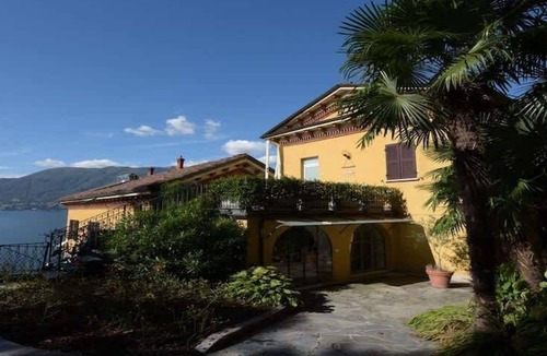 Germignaga Apartment | Apartment in Brezzo di Bedero