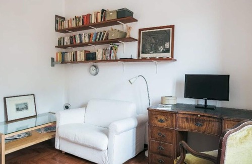 Quartiere Coppede Apartment | Apartment in Rome with 1 bedrooms sleeps 3