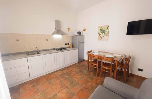 Alcamo Marina Apartment | APARTMENT IN VILLA 200 METERS FROM THE BEACH WI FI CAR RENTAL