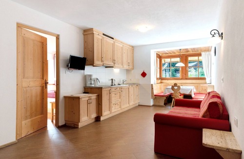 Anterselva Apartment | Apartment 'Kaltenhauser Hof' with Mountain View, Shared Terrace and Wi-Fi