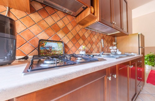 Gaggi Apartment | Apartment 'La Casa Dei Limoni' with Mountain View and Private Terrace