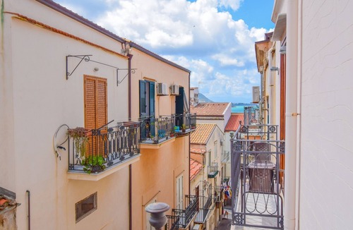 Old Town Apartment | Apartment Levante