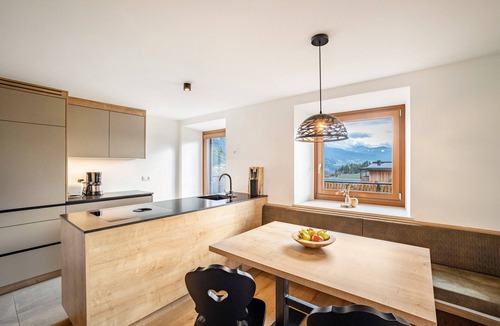 Naz Sciaves Apartment | Apartment 'Linderhof Panorama Terrasse' with Mountain View, Shared Pool and Wi-Fi