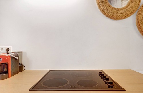 Schenna Apartment | Apartment 'Mair In Schenna T' with Shared Terrace and Wi-Fi