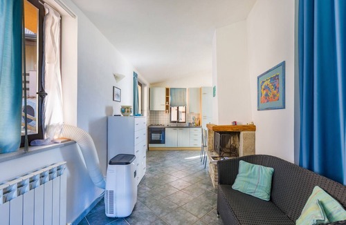 Gioiosa Marea Apartment | Apartment 'Mandarino' with Sea View, Private Terrace and Wi-Fi