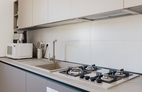 Balestrate Apartment | Apartment 'Mareluna' with Mountain View, Wi-Fi, Air Conditioning and Shared Pool