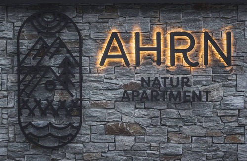 Lutago Apartment | Apartment 'Nature Sonne' with Mountain View, Terraces & Wi-Fi